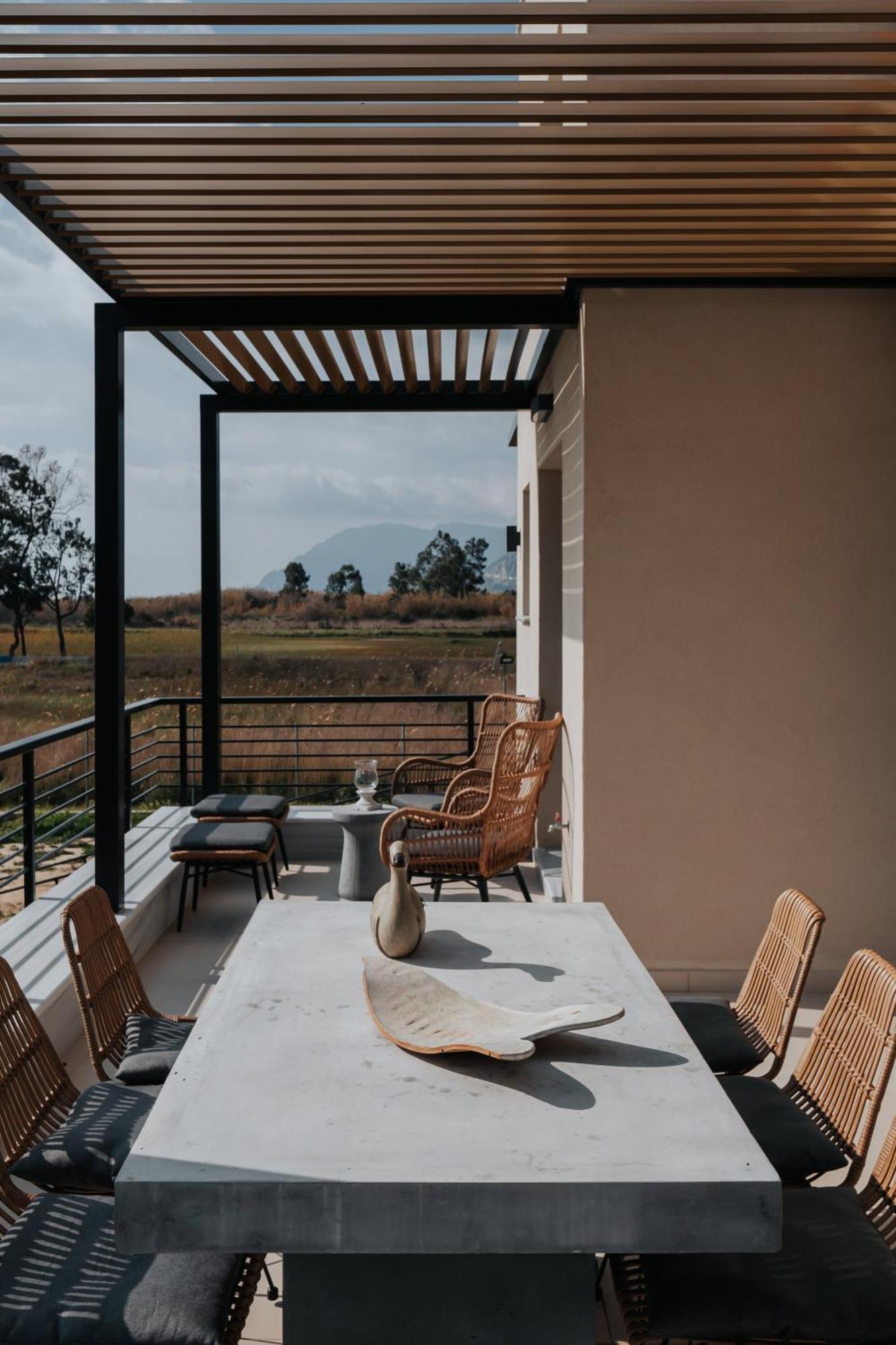 Ponte Suites Antirrio Luaran gambar